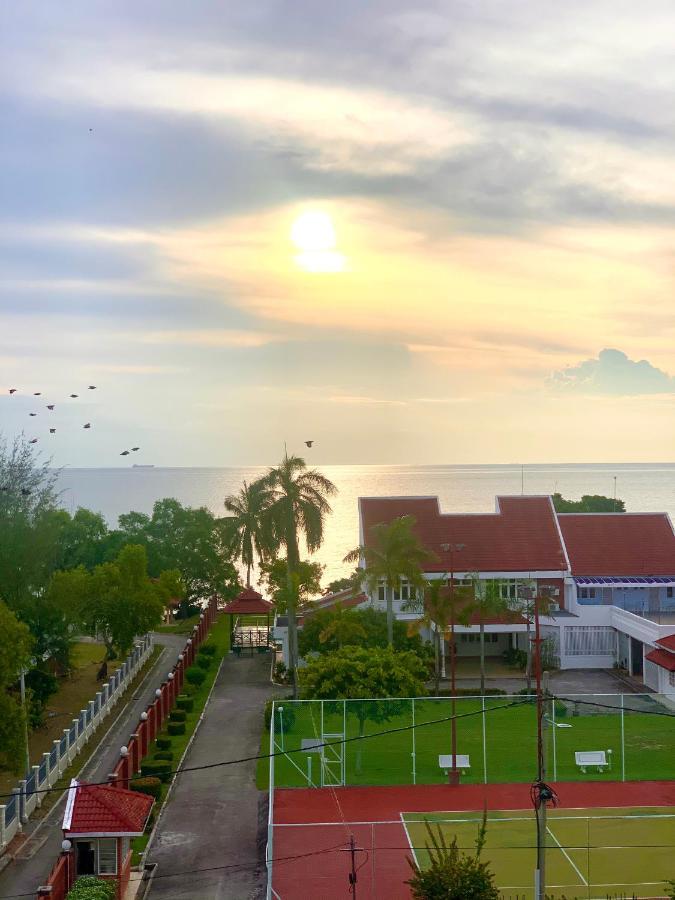 Sea La Vie Goldy @ Laguna Resort Port Dickson Bagian luar foto